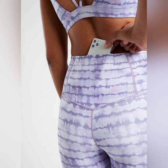 Athleta Elation Printed Capri Tight - Tahiti Dusk Purple - Picture 6 of 9
